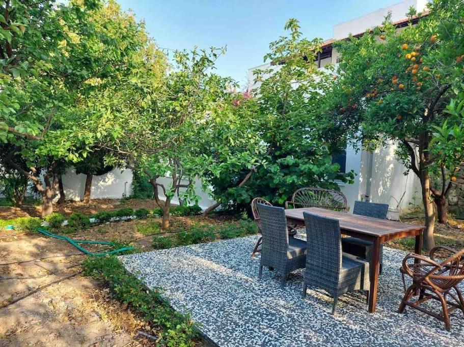 Mel'S Garden House In The Heart Of The City Bodrum Exteriör bild